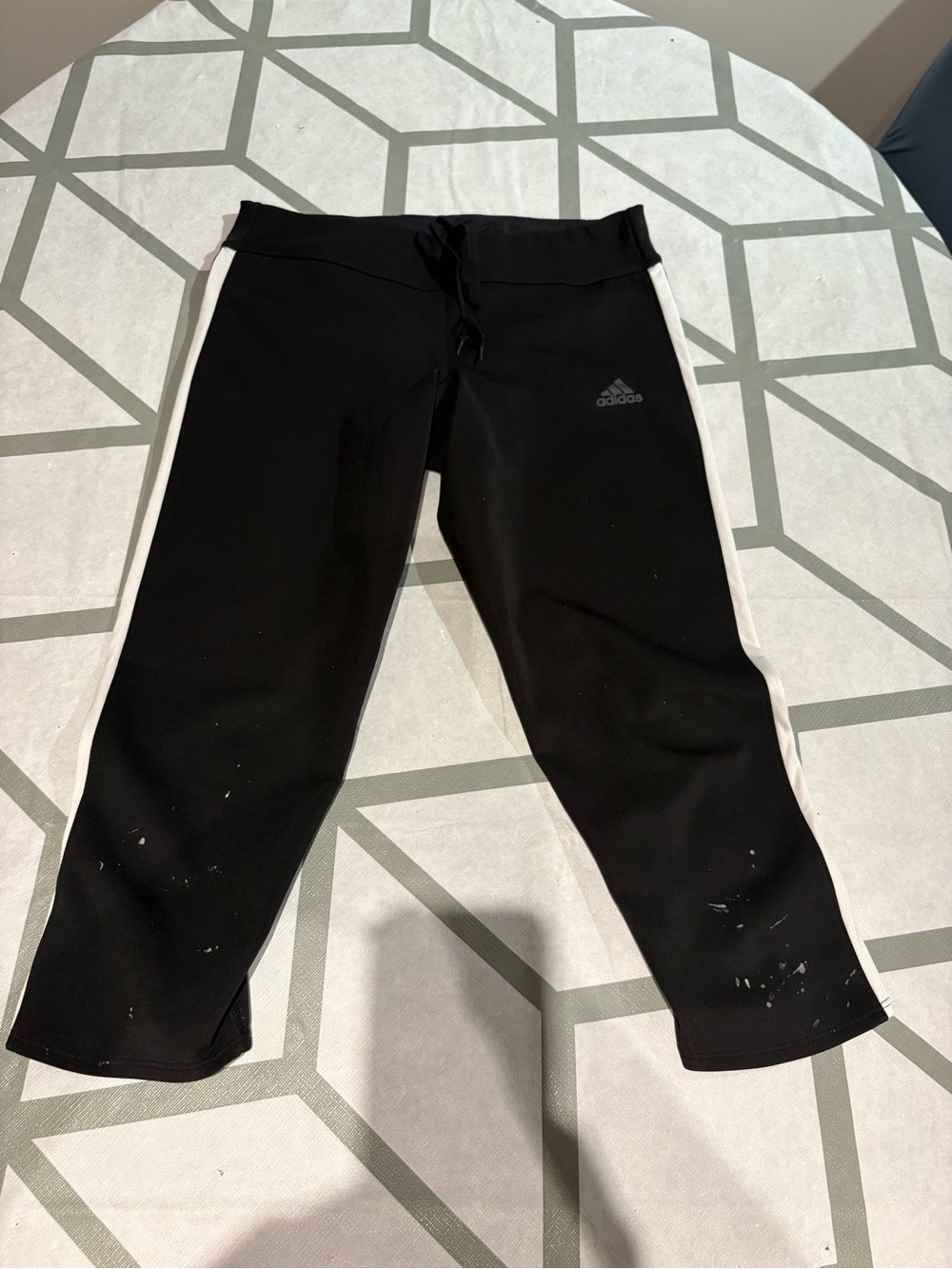 3/15$ adidas Black Kids Sweatpants with White Side Stripes